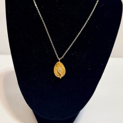 6 Pieces - Curated Pomina Jewelry Bundle – Necklace, Earrings & Bracelets - NEW - Thumbnail 5