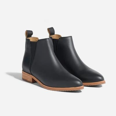 Women's NISOLO Eva Everyday Chelsea Boot - BRAND NEW IN BOX! Black - Size 7.5 - Image 1