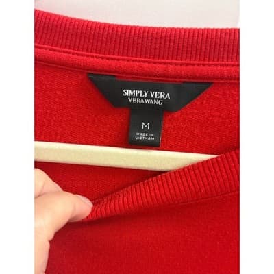 Simply Vera Wang Red Tiger Graphic Crewneck Sweatshirt Women's Medium - Thumbnail 2