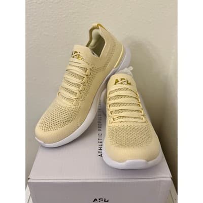 APL TechLoom Breeze Vanilla 24K White Women’s 7.5 Knit Sneakers - Image 1