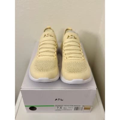 APL TechLoom Breeze Vanilla 24K White Women’s 7.5 Knit Sneakers - Thumbnail 4