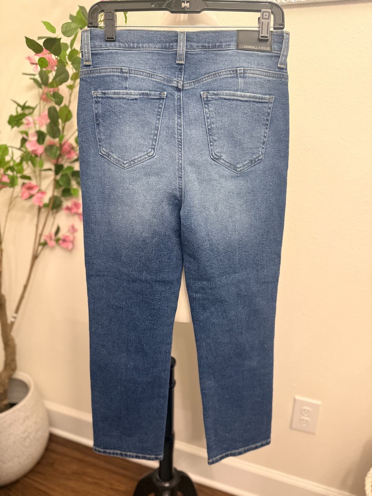 Kendall + Kylie Icon High Rise Straight Jeans 7/28 Distressed Blue Denim NWT - Thumbnail 3