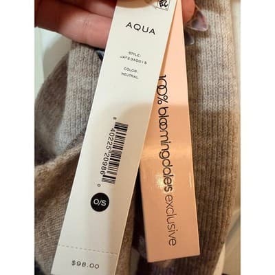 AQUA Neutral Ombre Knit Scarf from Bloomingdale’s NWT - Thumbnail 5