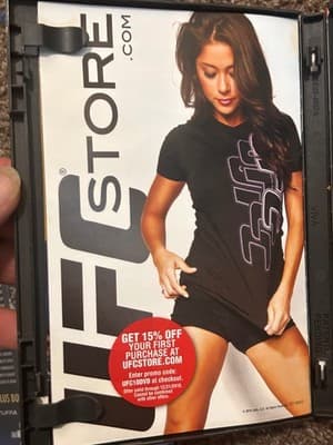 UFC DVDs Lot Ultimate Knockouts 7 Ultimate Submissions Volume 2 3 Disc Set - Thumbnail 7