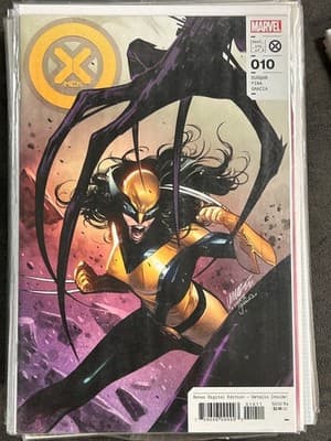 Marvel X-Men 010 Comic Book Duggan Pina Gracia Variant Cover Wolverine - Image 1