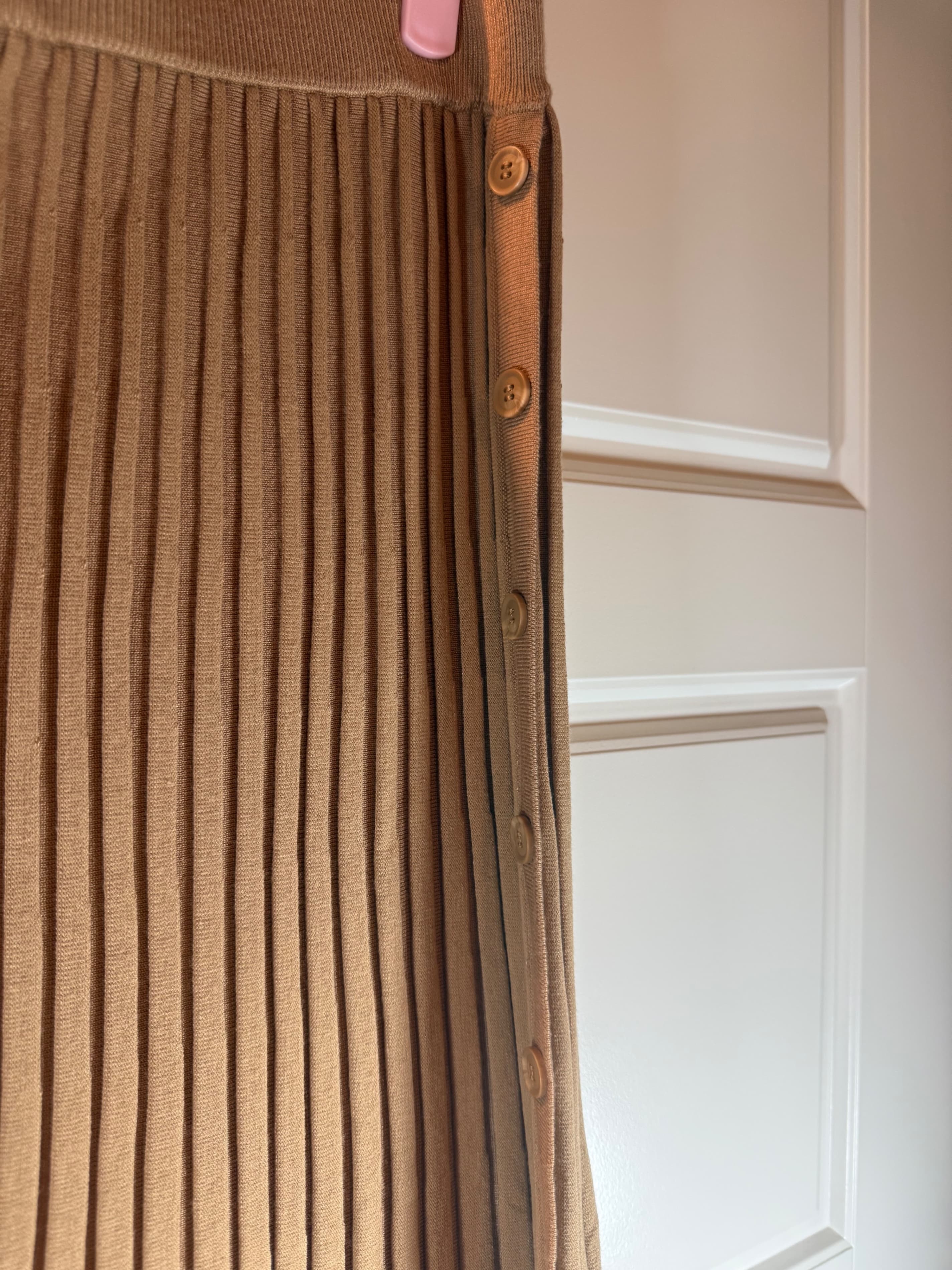 Adrianna Papell Pleated Midi Skirt with Button Detail Size M - Thumbnail 3