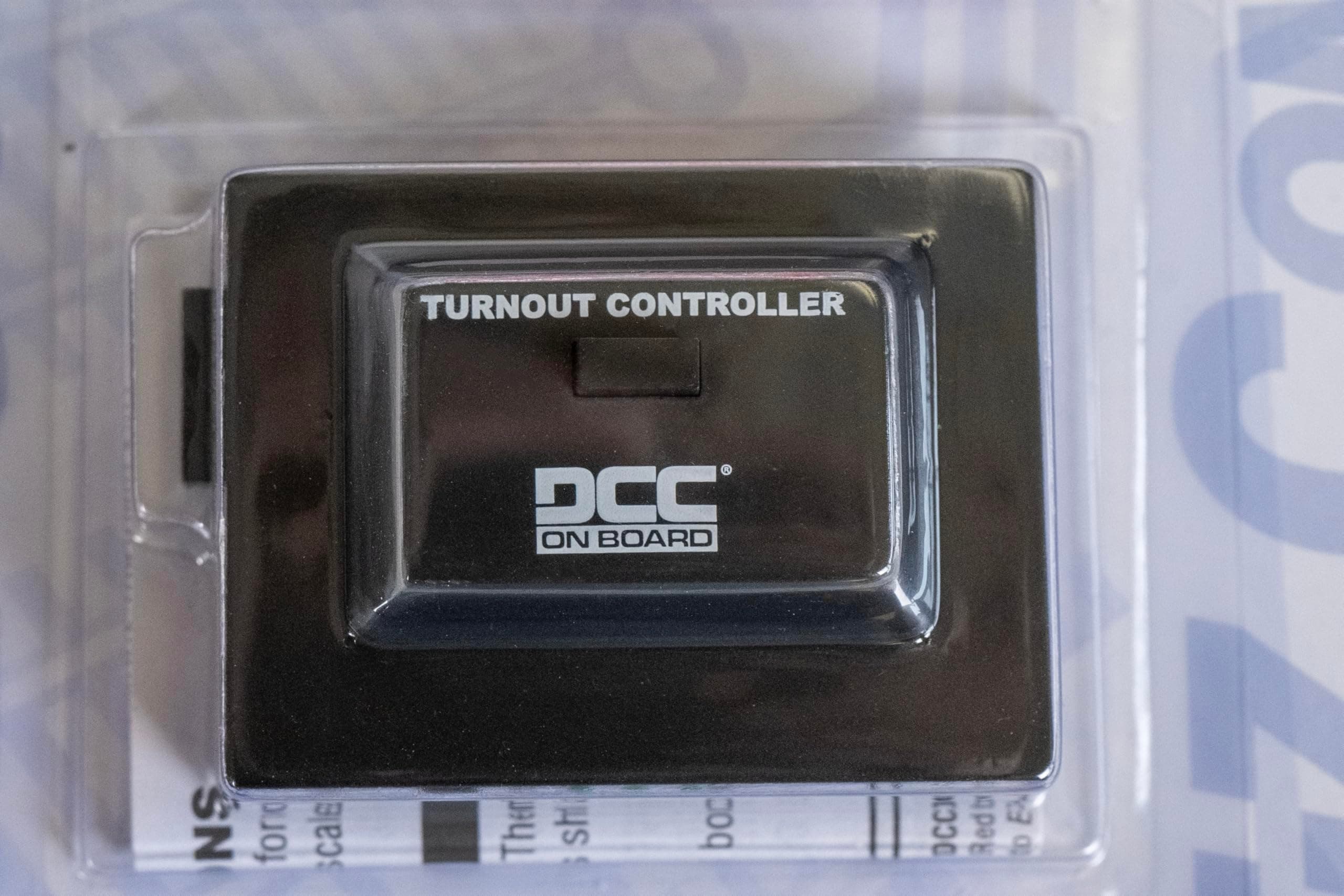 Bachmann Trains - DCC Control Box with Turnout DECODER - HO Scale - Thumbnail 2