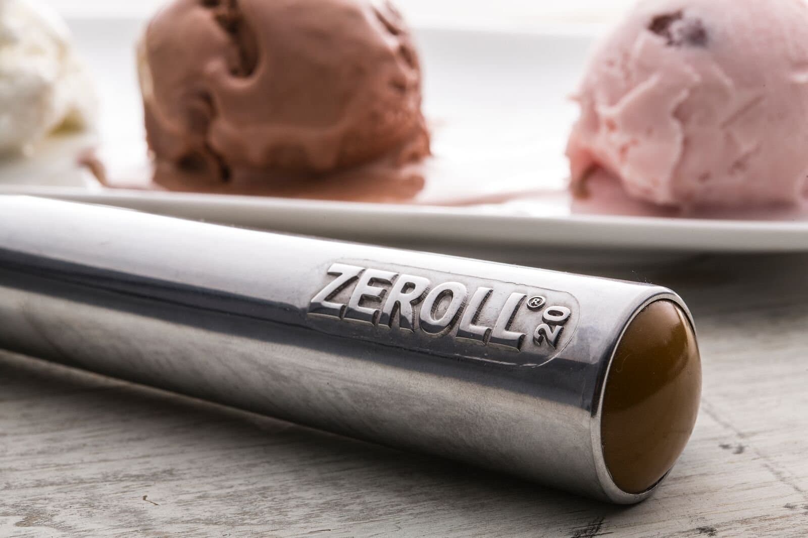 Zeroll, Size 20, in Silver 1020 Original Ice Cream Unique Liquid Filled Heat Con - Thumbnail 2