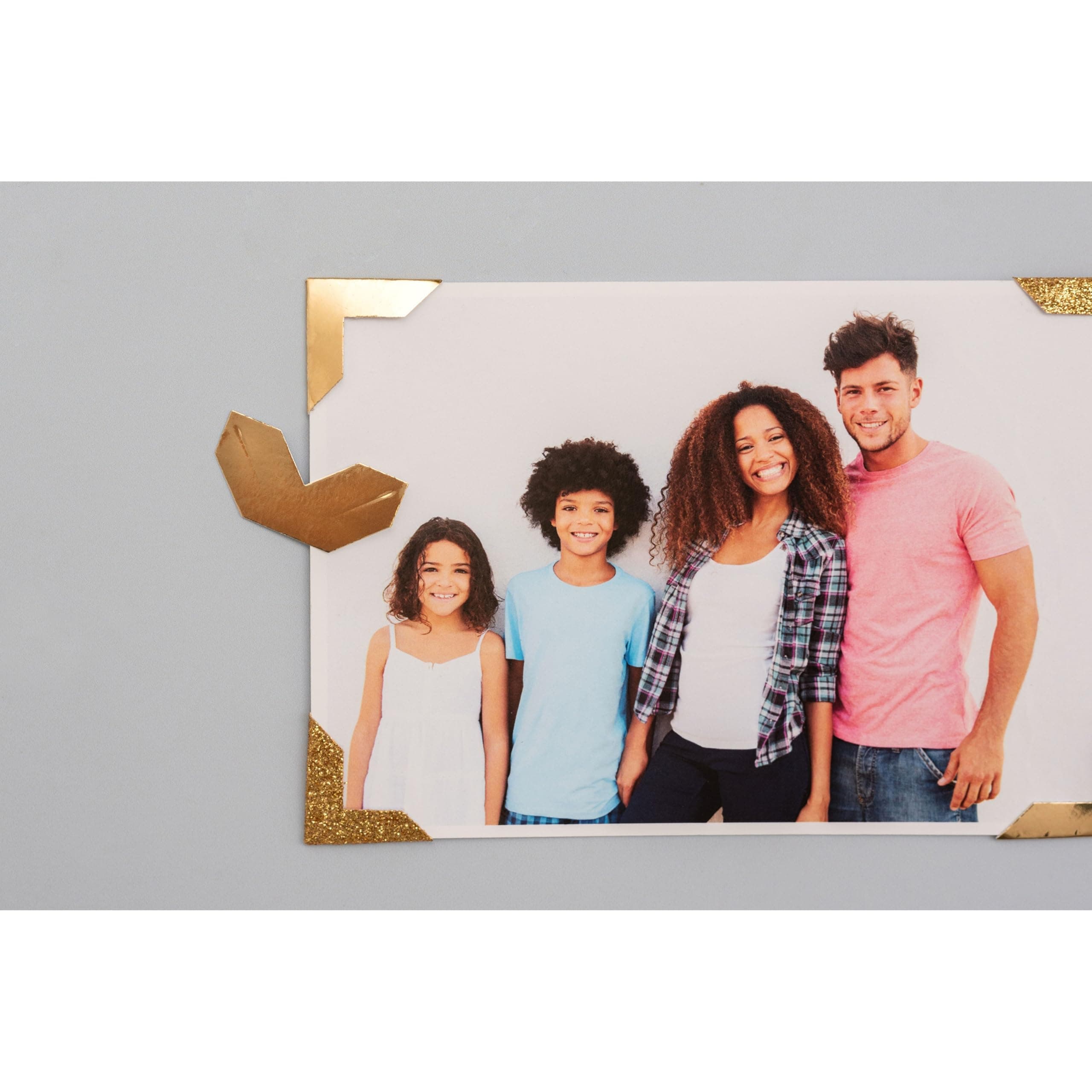 We R Embossing Punch-1" Photo Corners - Thumbnail 5