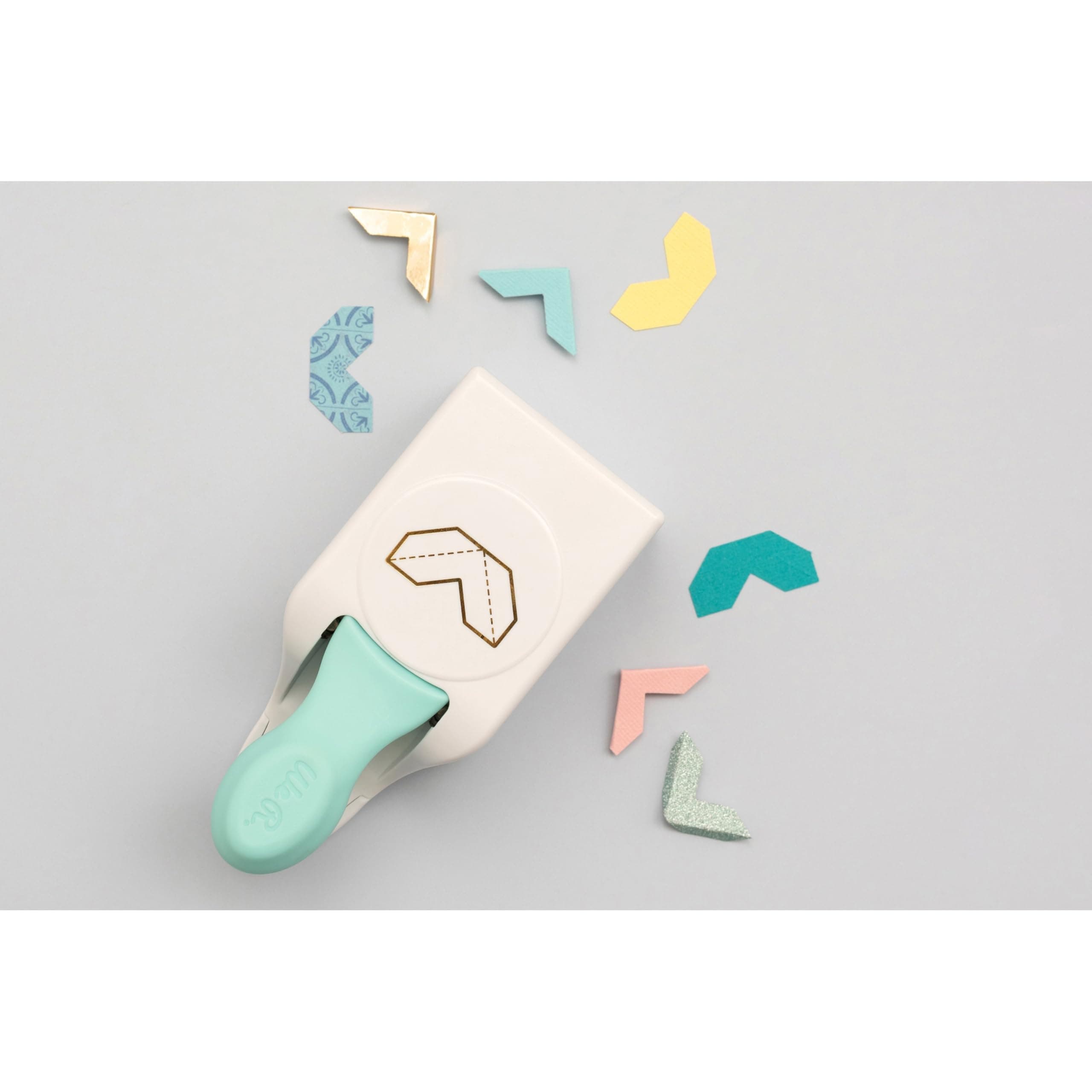 We R Embossing Punch-1" Photo Corners - Thumbnail 7