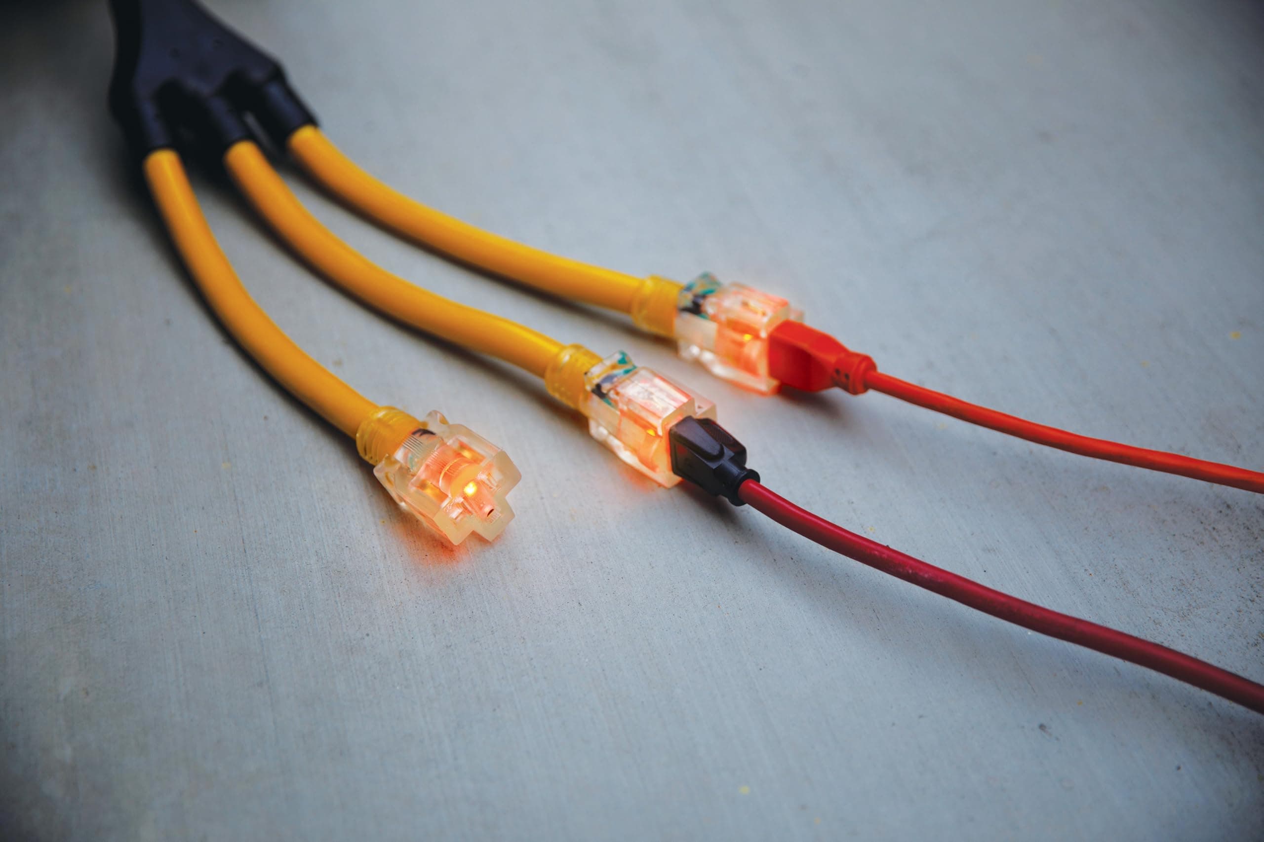 Champion Power Equipment 2 ft. 30A 125V Generator Adapter Cord - Thumbnail 8