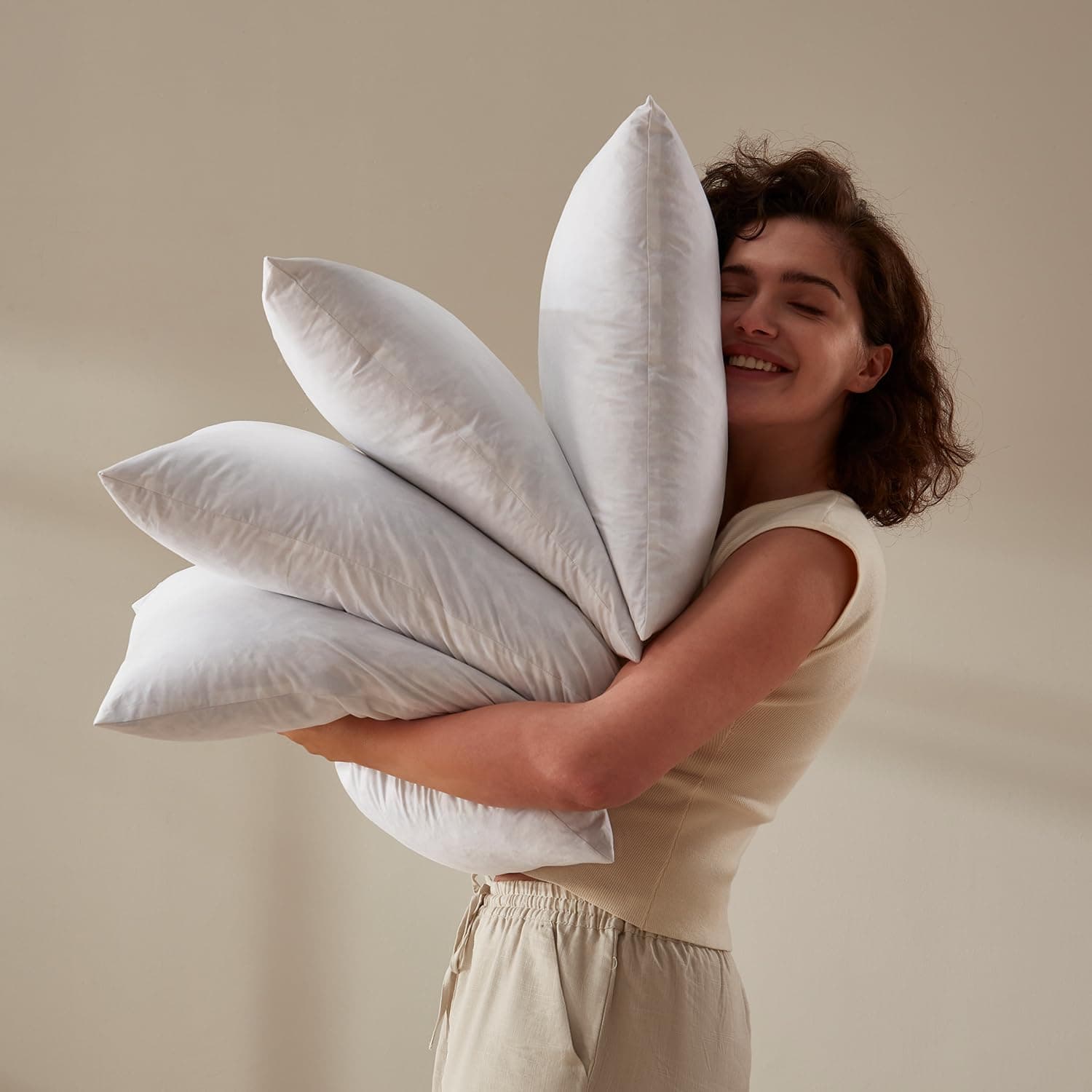 Swandream Feather Throw Pillow Insert, Soft Fluffy Square 20 x 20 Inches Decorat - Thumbnail 6