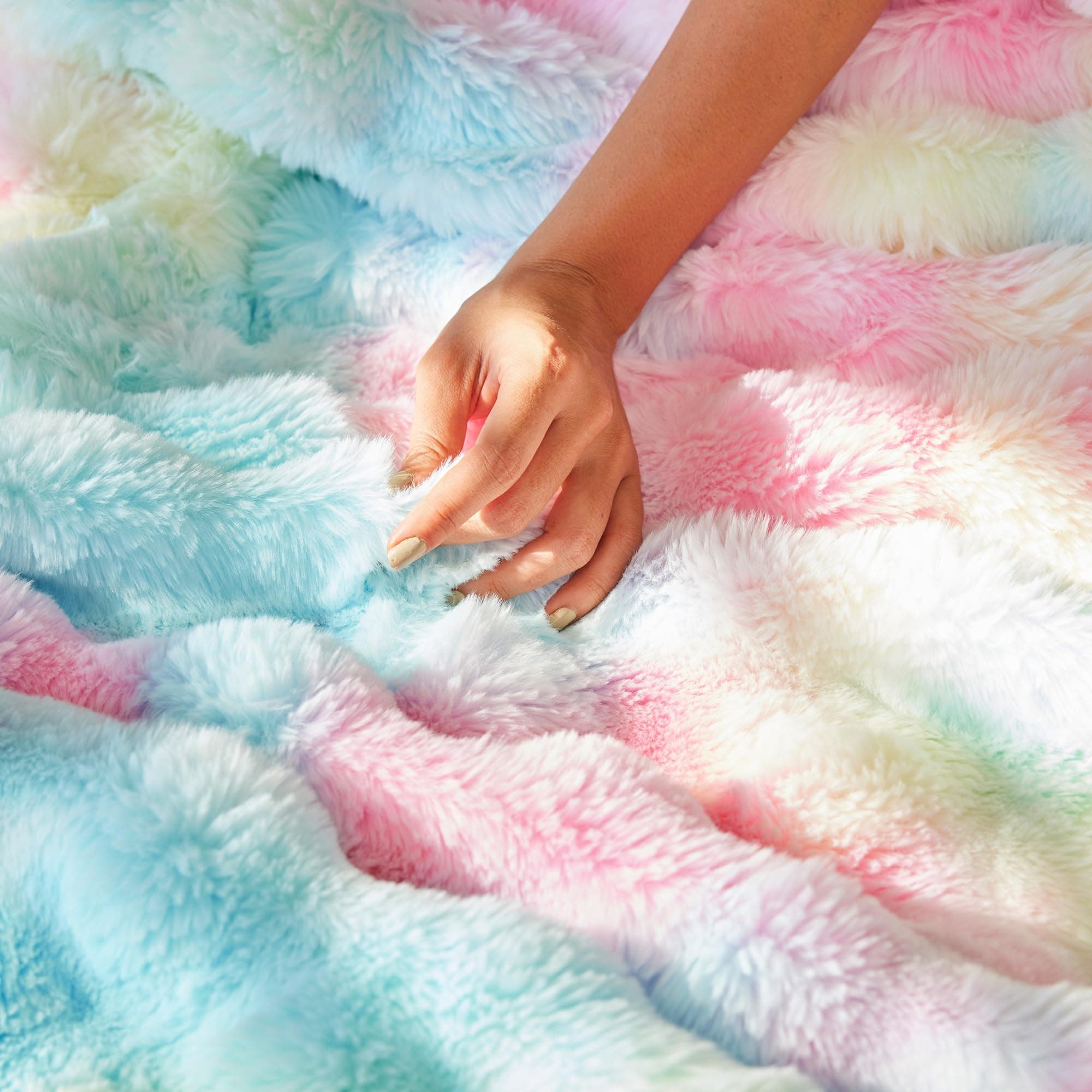 RYNGHIPY Faux Fur Throw Blanket Tie Dye Colorful Rainbow Blanket for Couch Plush - Thumbnail 5