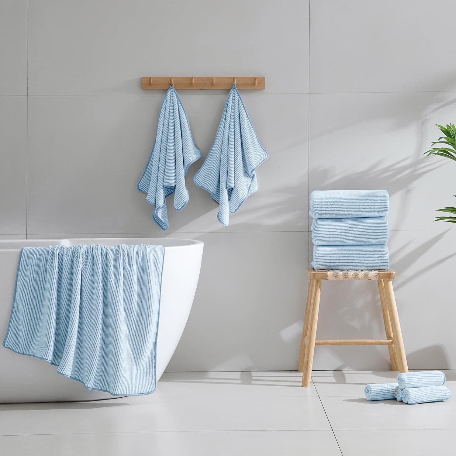 4 Piece Bath Towel Set 35"x70"Oversized Bath Towel for Bathroom Ultra Soft Fluff - Thumbnail 9