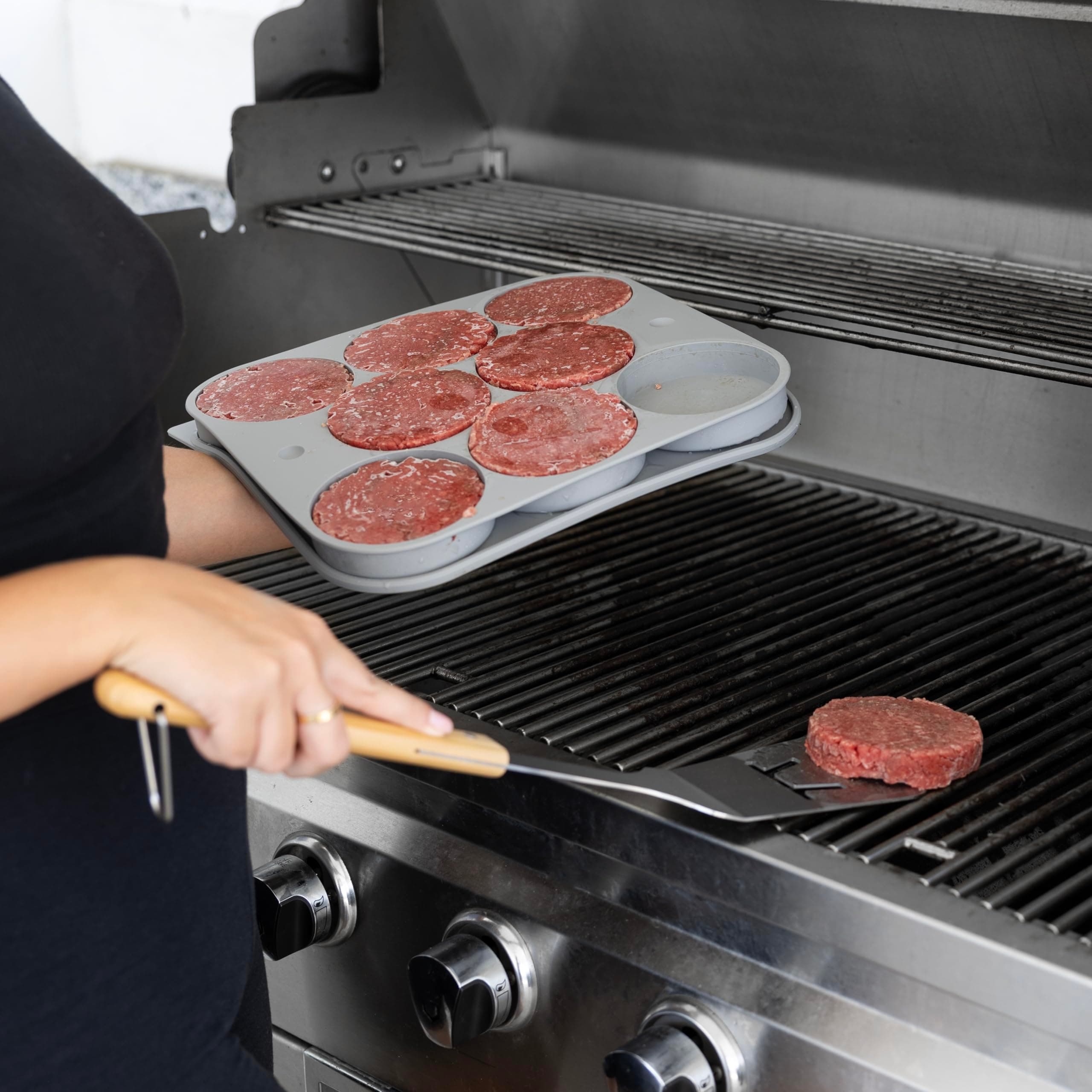 Outset Burger Patty Maker and Storage Tray, 8 Patty Capacity - Thumbnail 7