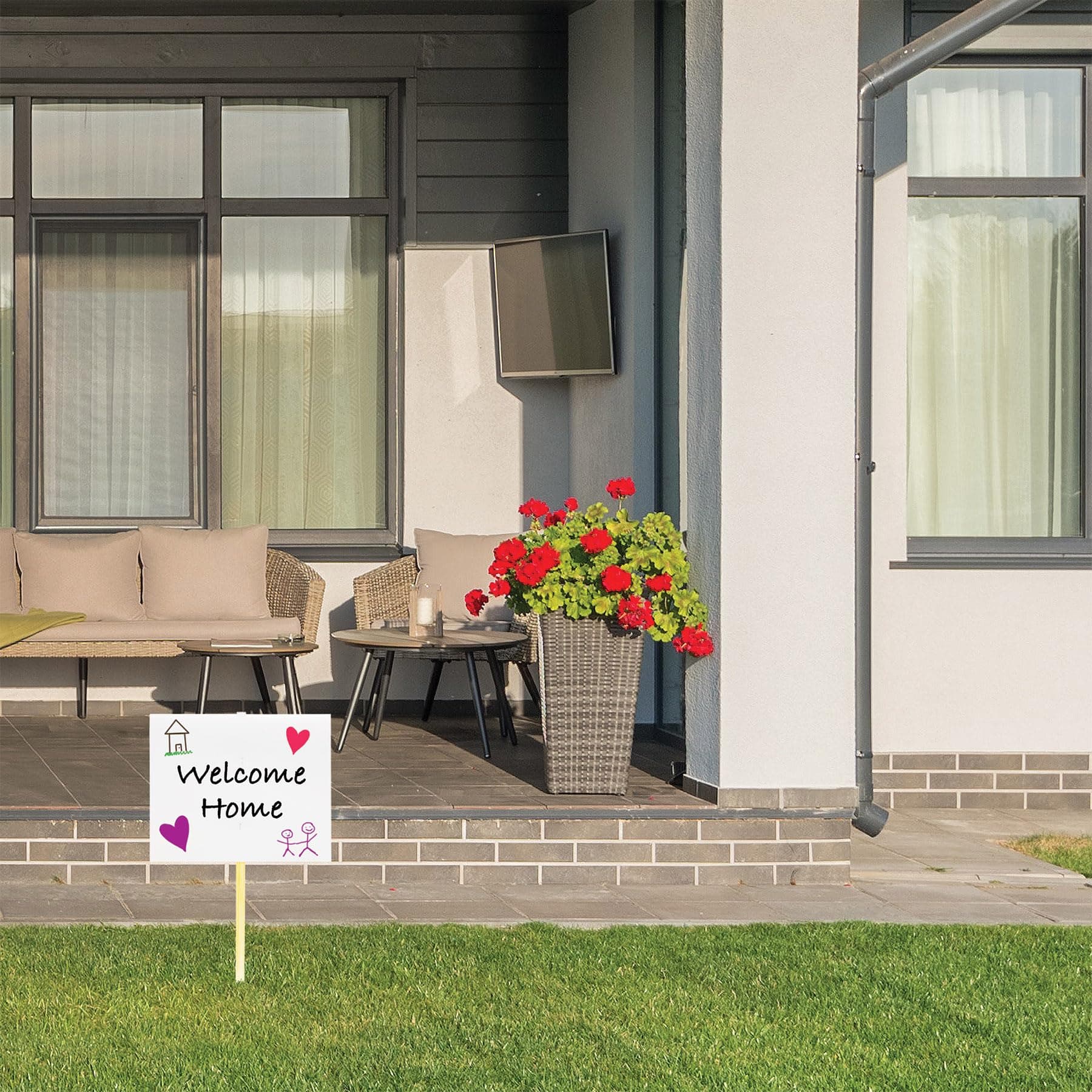 Beistle Blank Yard Signs – 3 Pack, Double-Sided White Signs on 24-Inch Pine Stak - Thumbnail 6