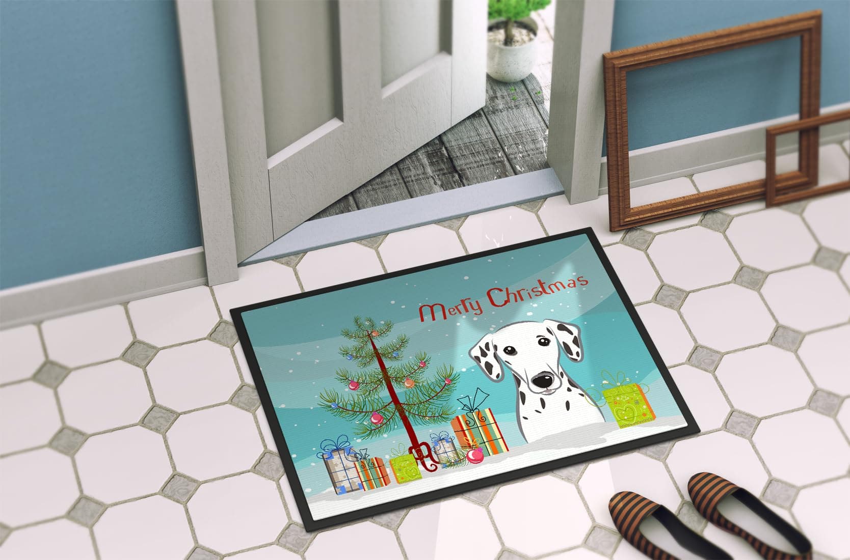 Caroline's Treasures BB1582MAT Christmas Tree and Dalmatian Doormat 18x27 Front - Thumbnail 4