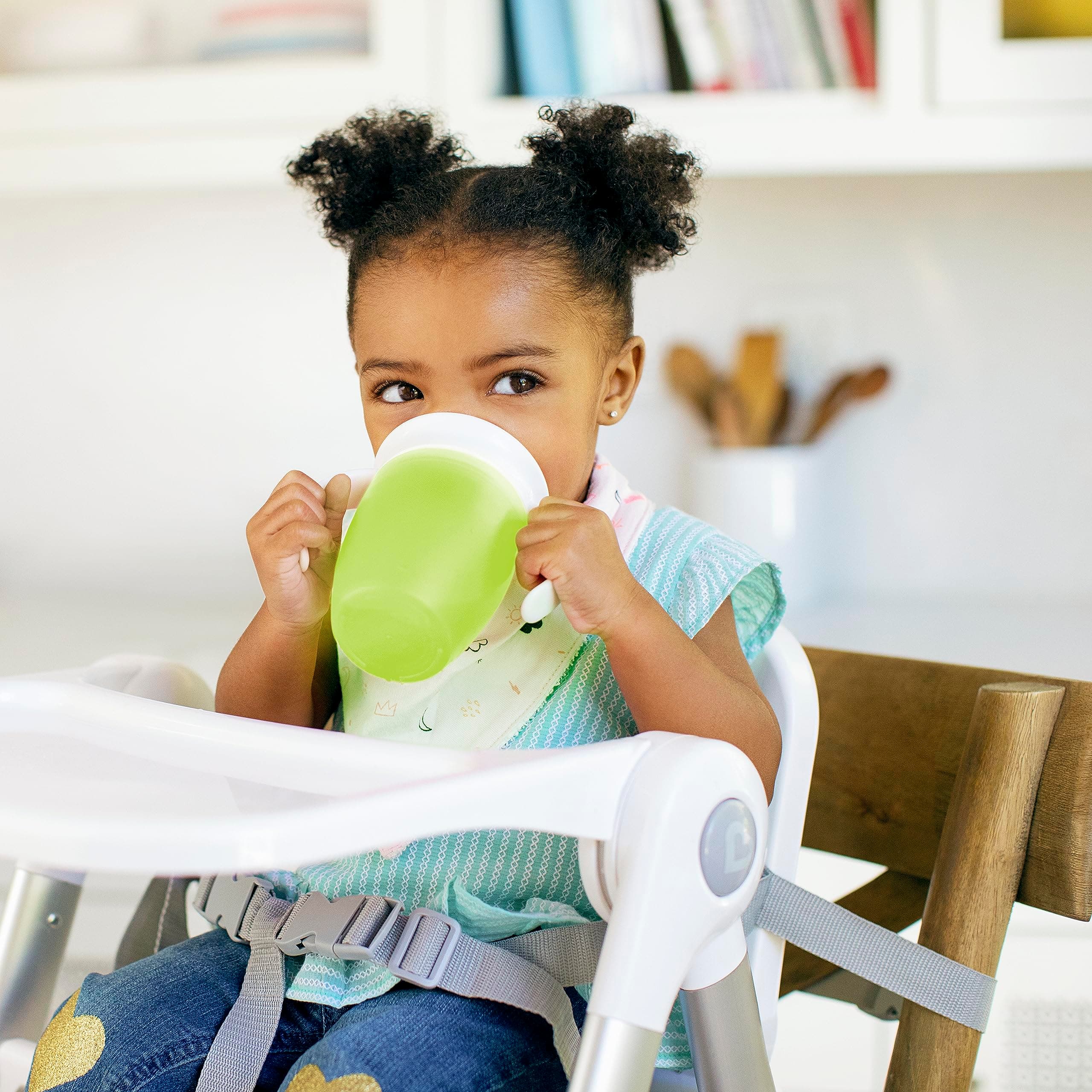 Munchkin Miracle 360 Toddler Sippy Cups, 6 Months and 1 Year Old, Spill Proof, 7 - Thumbnail 6