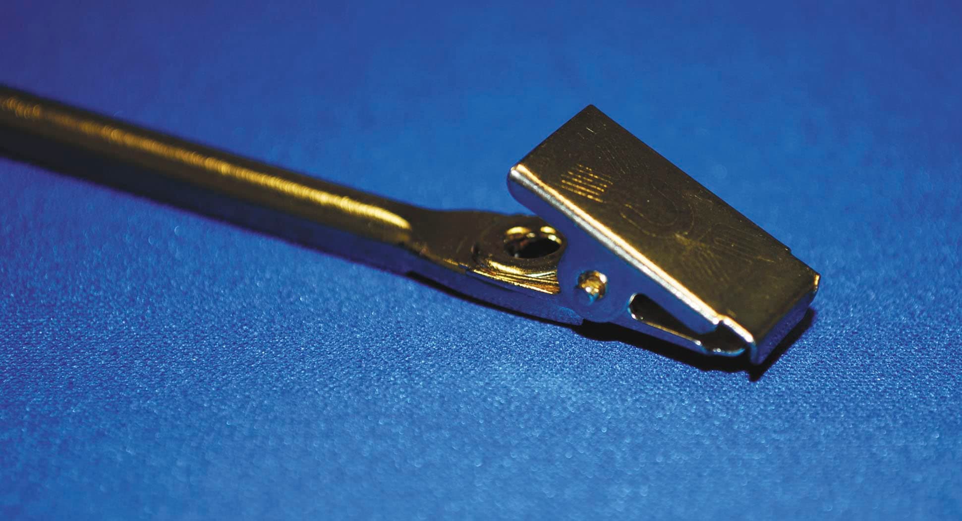 Flag Zone 6030010 Vinyl Coated Spring Steel Pole Grip, 1 Each - Thumbnail 3