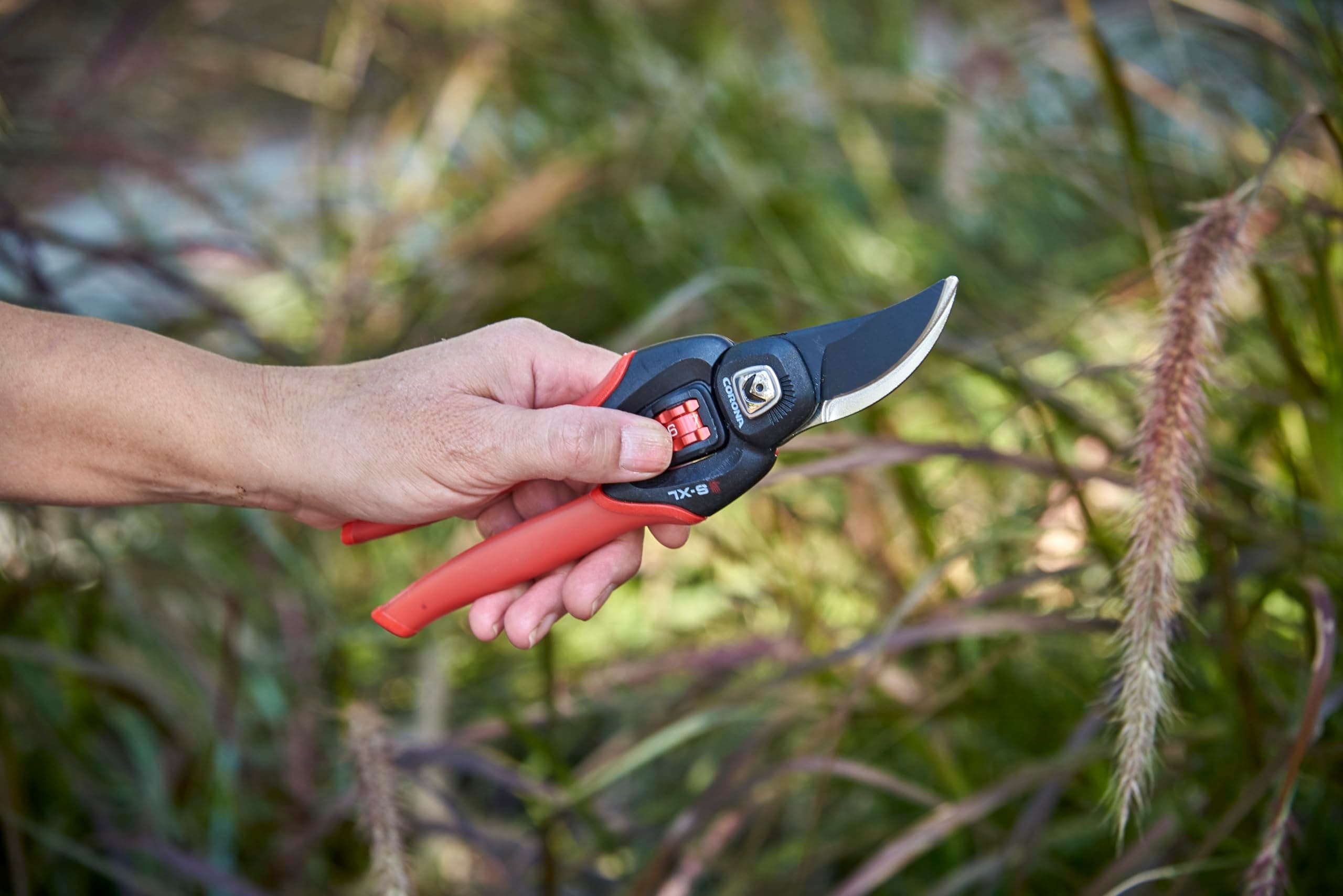 Corona Clipper BP 4214D Flex Dial Bypass Pruner With Comfort Gel Grips, 3/4 Inch - Thumbnail 2