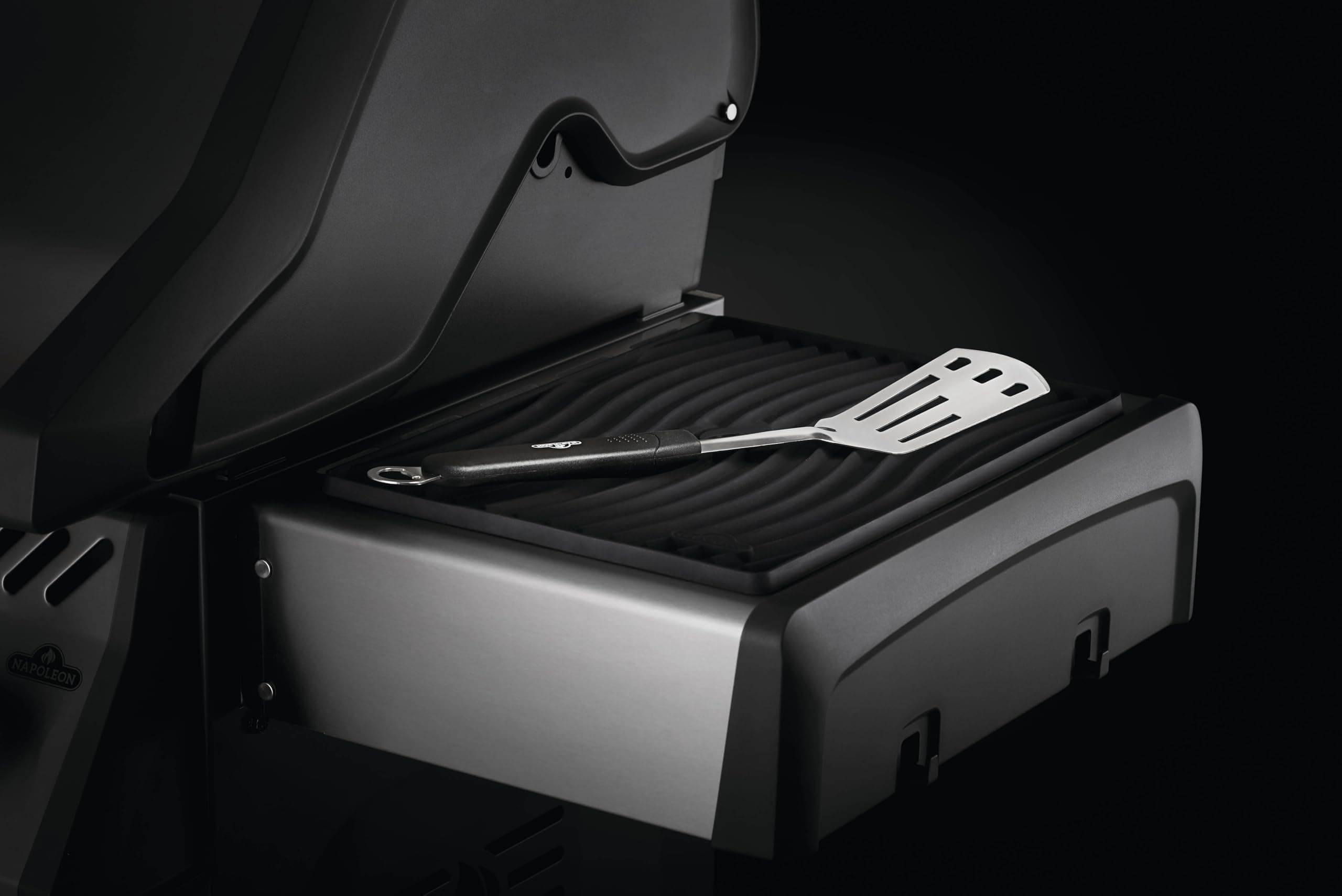 Side Shelf Mat for Rogue & Rogue XT Grill Models - Thumbnail 5