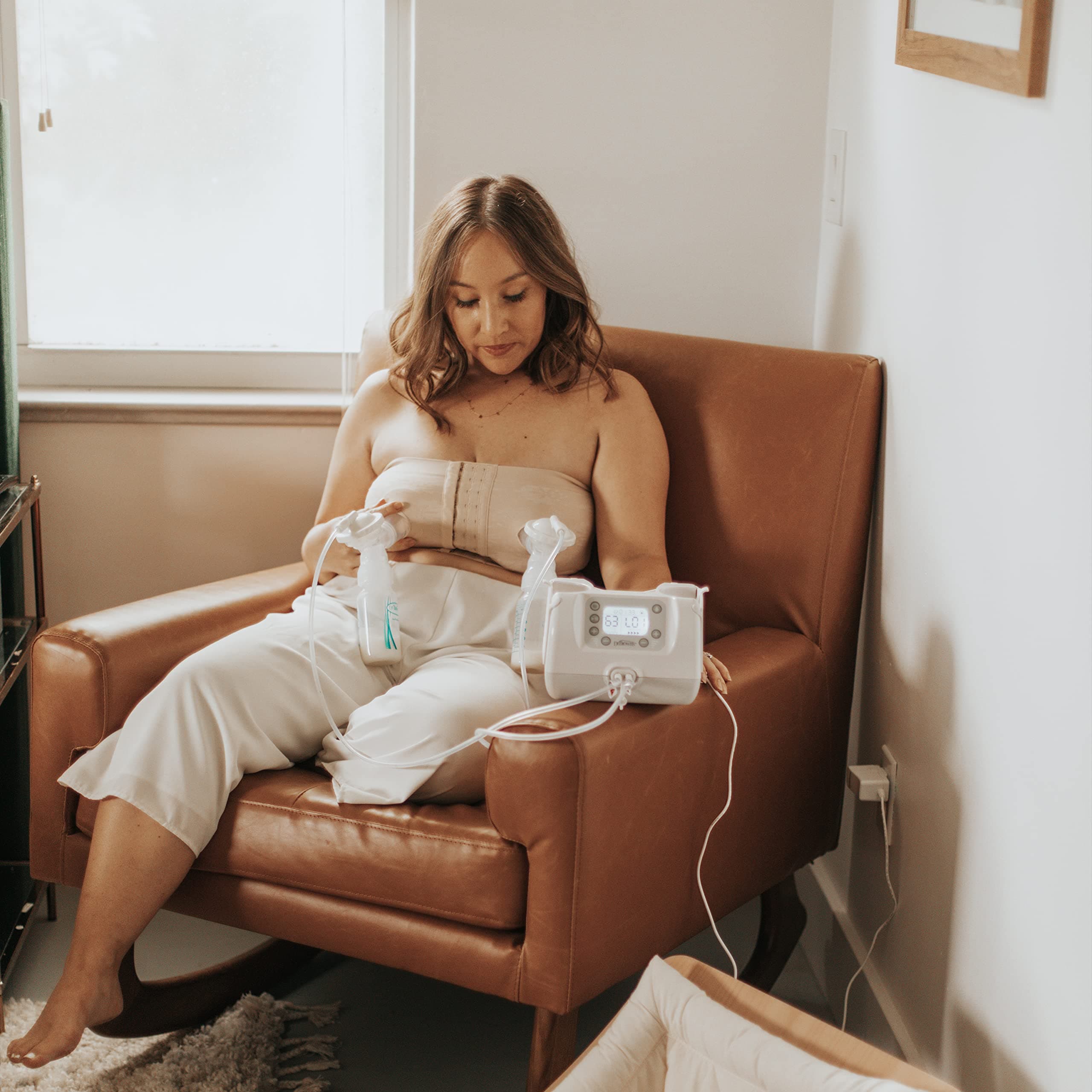 Dr. Brown’s Customflow Double Electric Breast Pump Power Adapter - Thumbnail 5