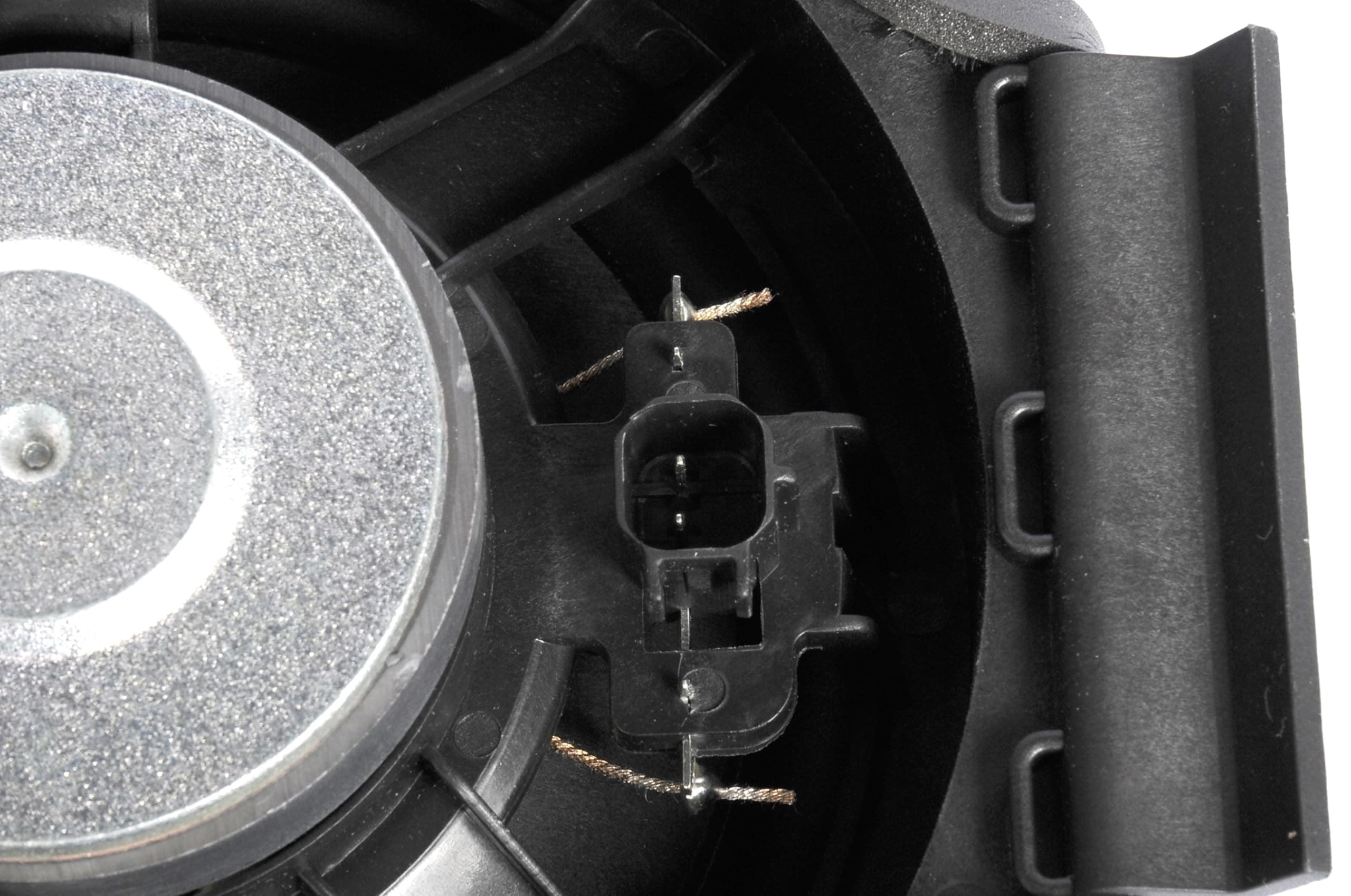 GM Genuine Parts 95937946 Front Door Radio Speaker - Thumbnail 2