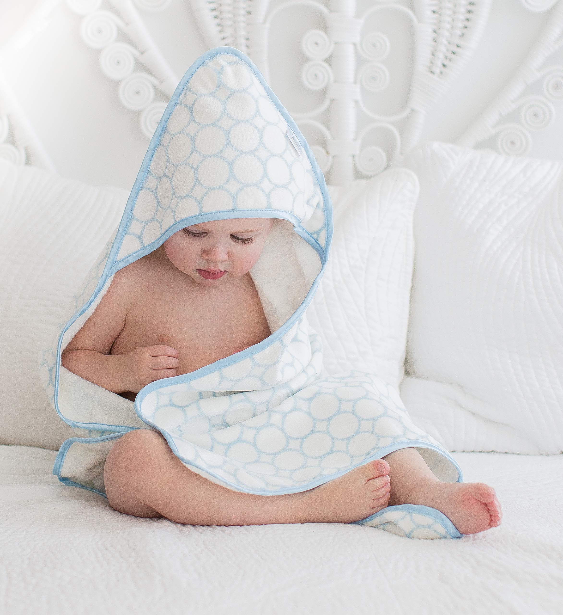 SwaddleDesigns Organic Cotton Terry Velour Hooded Towel for Baby/Toddler, Absorb - Thumbnail 3