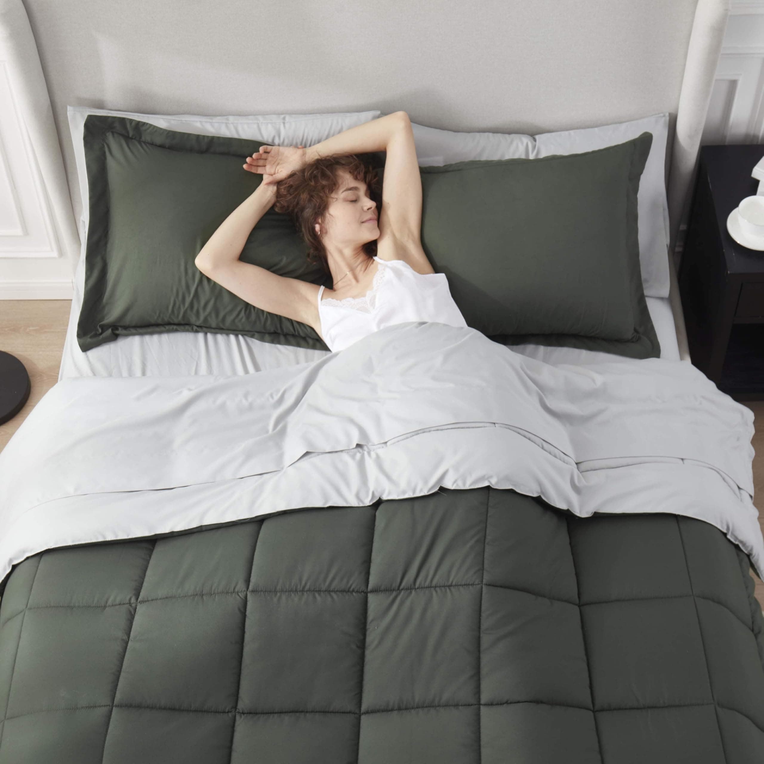 Nestl 7 Piece Full Comforter Set – Olive Green Reversible Bed in a Bag – Complet - Thumbnail 8