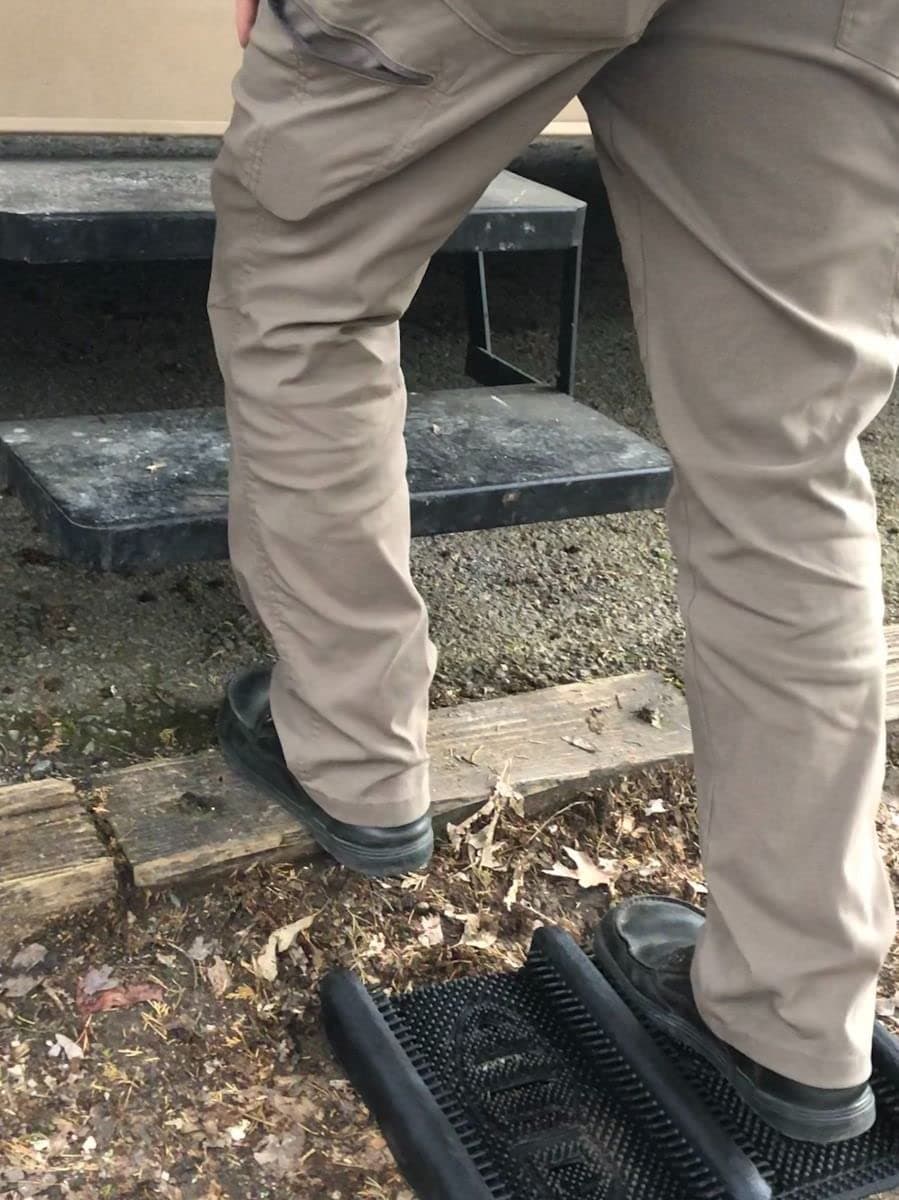 Wearwell 229 Mud Chucker Industrial Boot Scraper with Pliable Scraping Rubber Fi - Thumbnail 4