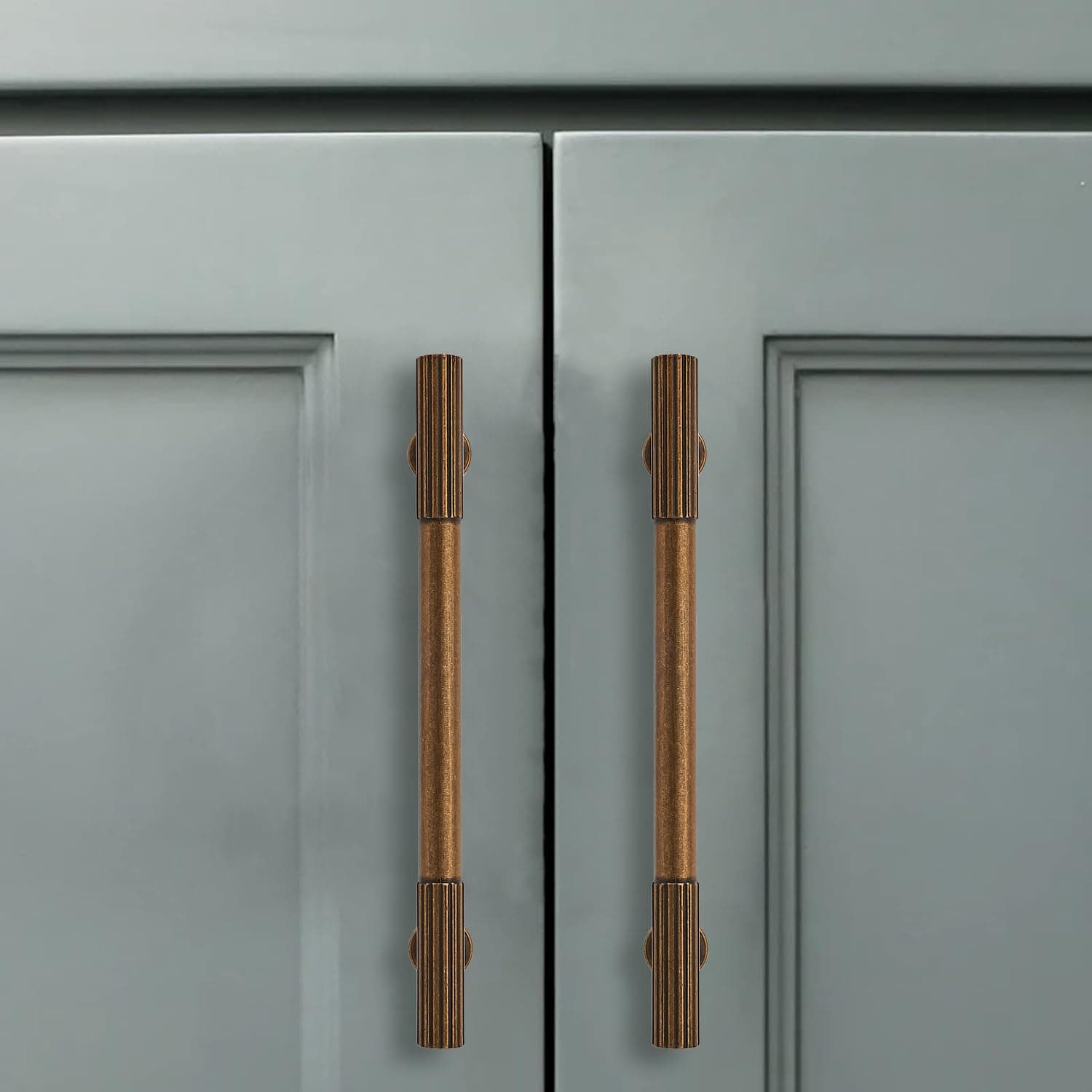 CABDM 5 Pack 10inch(256mm) Center to Center Antique Brass Cabinet pulls Solid He - Thumbnail 3