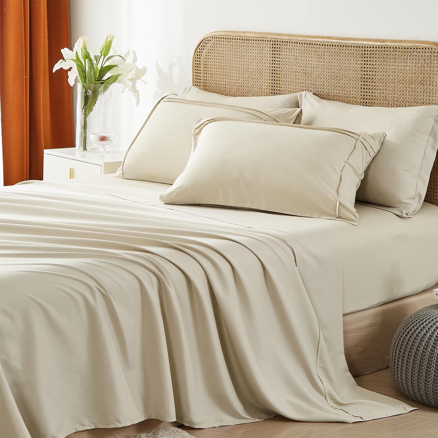 Yogeneg Queen Comforter Set 7 Piece Bed in a Bag,Grid Pinch Pleat Beige Bedding - Thumbnail 4