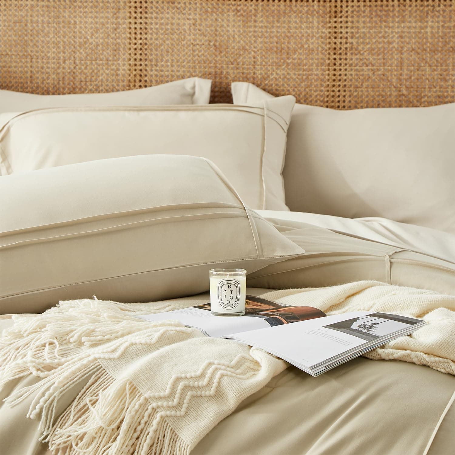 Yogeneg Queen Comforter Set 7 Piece Bed in a Bag,Grid Pinch Pleat Beige Bedding - Thumbnail 7