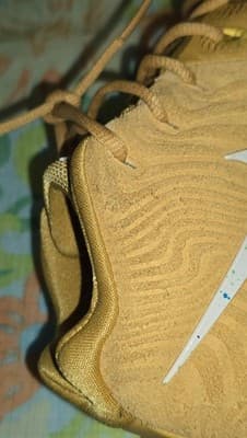 Nike Kyrie 4 Cinnamon Toast Crunch Size 6 Youth Pre-Owned - Thumbnail 7