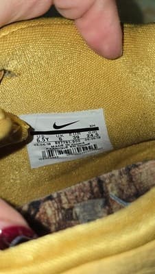 Nike Kyrie 4 Cinnamon Toast Crunch Size 6 Youth Pre-Owned - Thumbnail 5