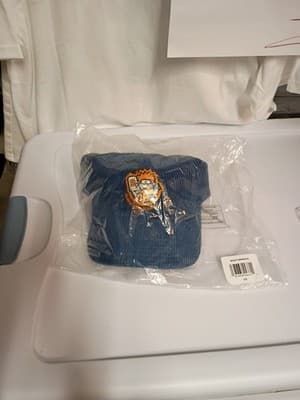 Naruto Shippuden Naruto Eating Ramen Navy Corduroy Hat - Image 1