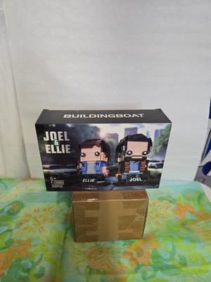 Buildingboat Joel & Ellie The Last of Us Blocks Set - Image 1