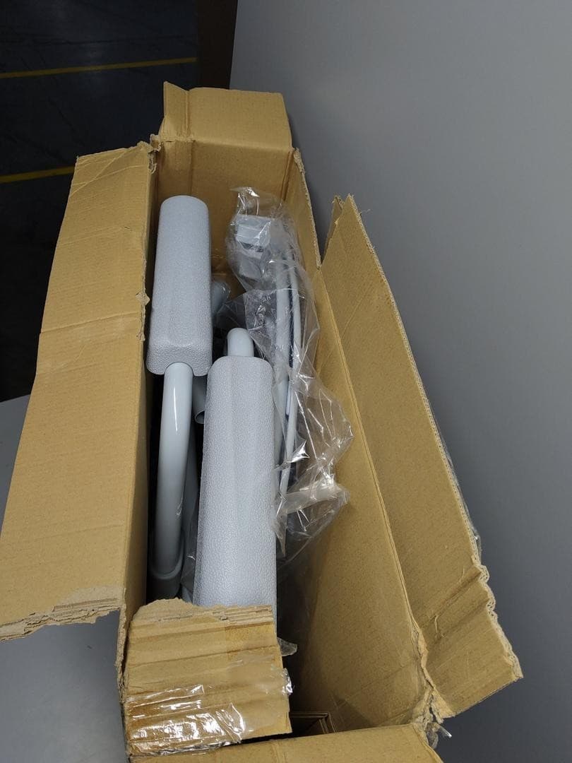 New in Box Drive Medical Commode Chair Mobile Toilet with Padded Seat & Arms - Thumbnail 7