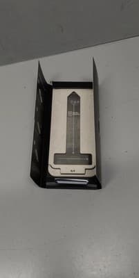 Bodyguards Red light Therapy Screen protector iPhone 16 - Thumbnail 3