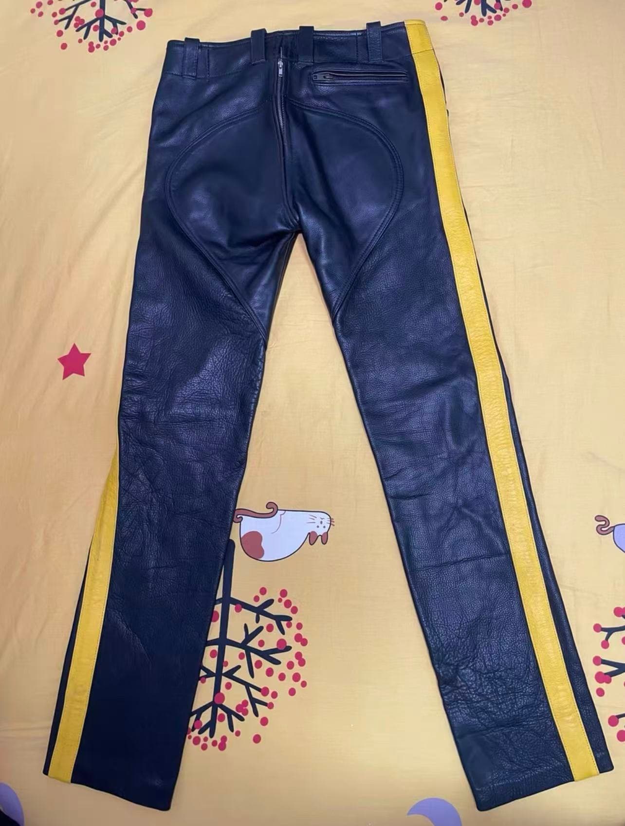 Leather Maniacs Men’s Classic Double-Zip Cowhide Leather Pants - Thumbnail 2