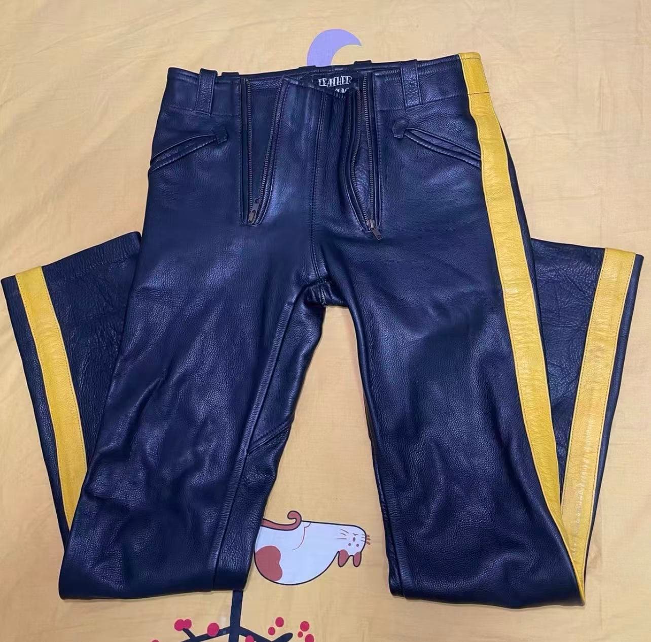 Leather Maniacs Men’s Classic Double-Zip Cowhide Leather Pants - Thumbnail 5