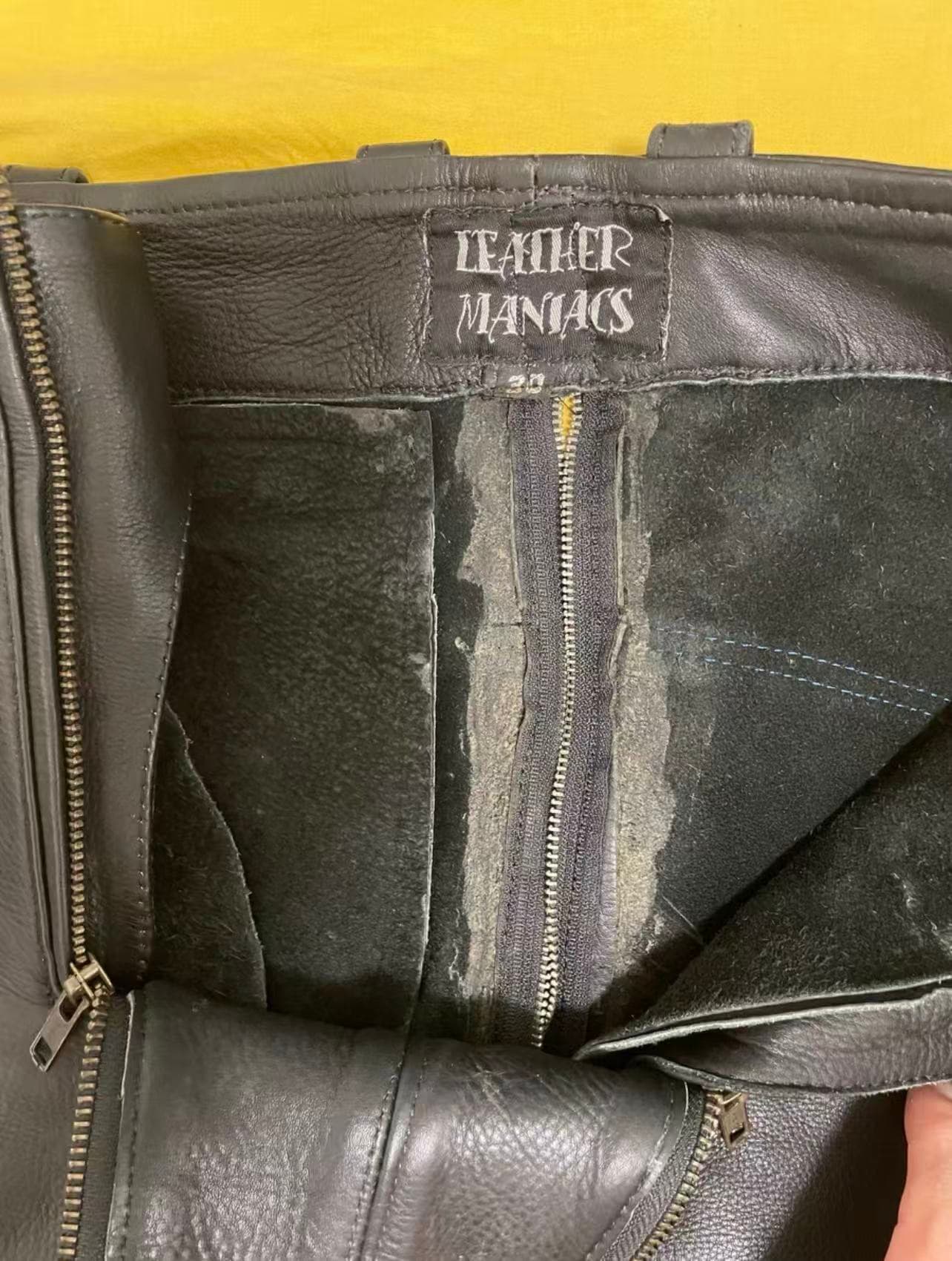 Leather Maniacs Men’s Classic Double-Zip Cowhide Leather Pants - Thumbnail 6