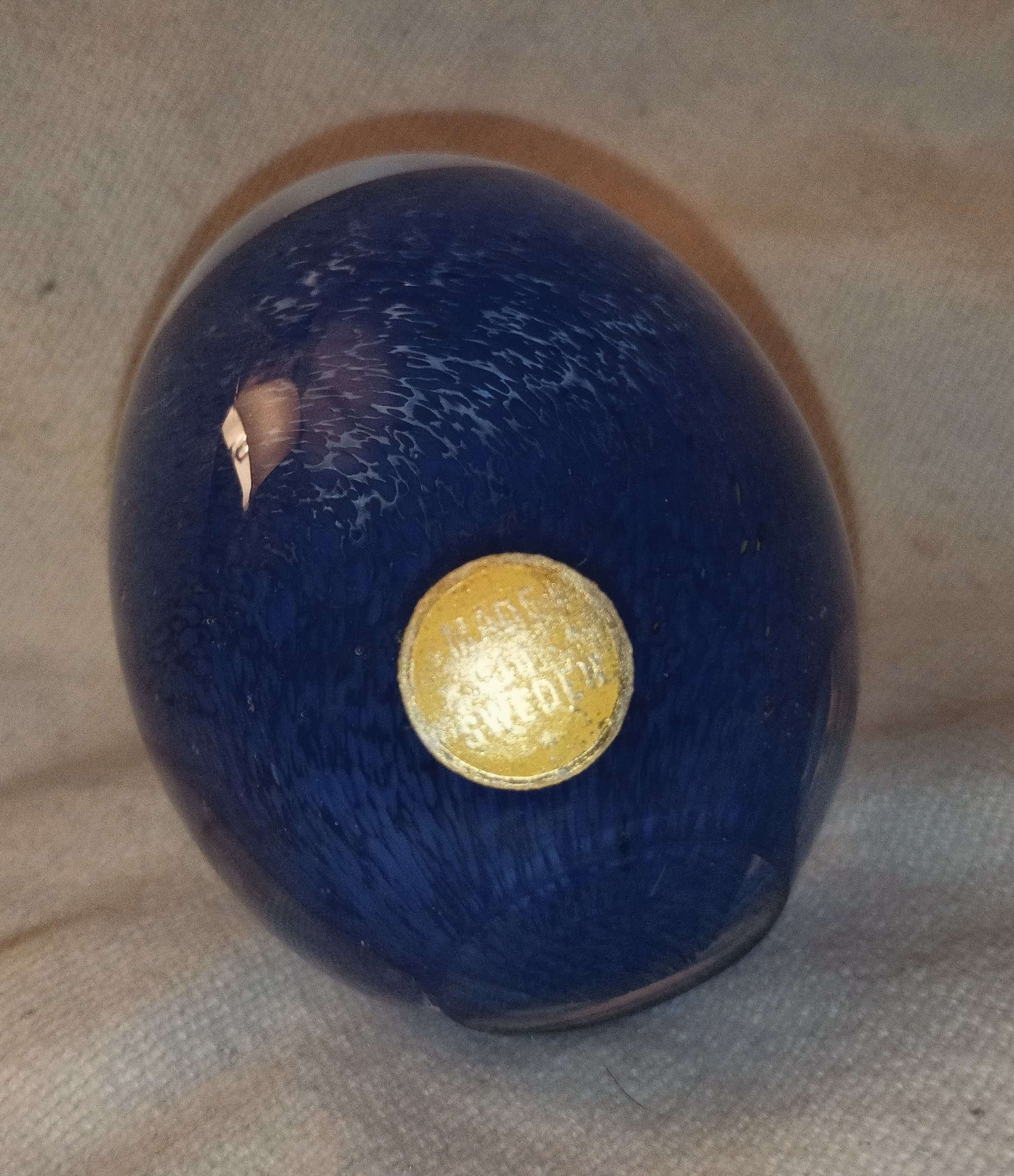Vintage Blue Mottled Art Glass Egg Paperweight - Made in Sweden - Mid-Century Style - Thumbnail 2