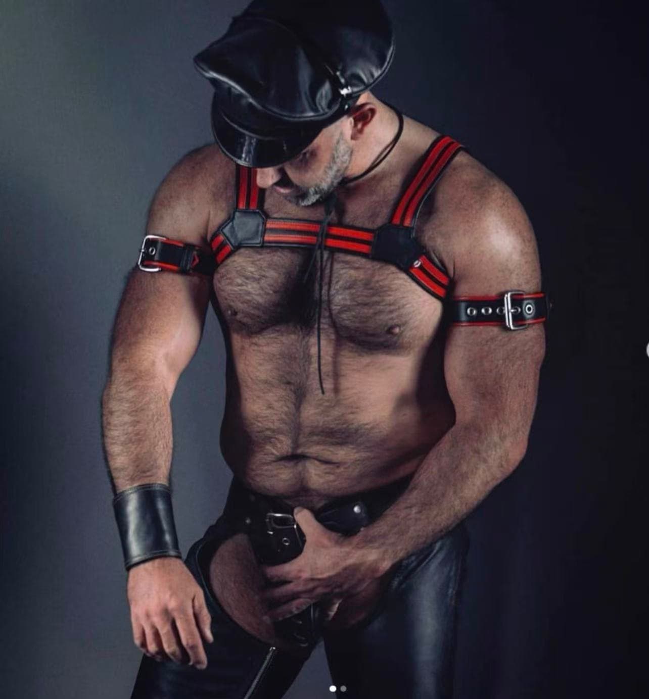 Rubio Leather Pants – Classic Open-Crotch Design - Thumbnail 7