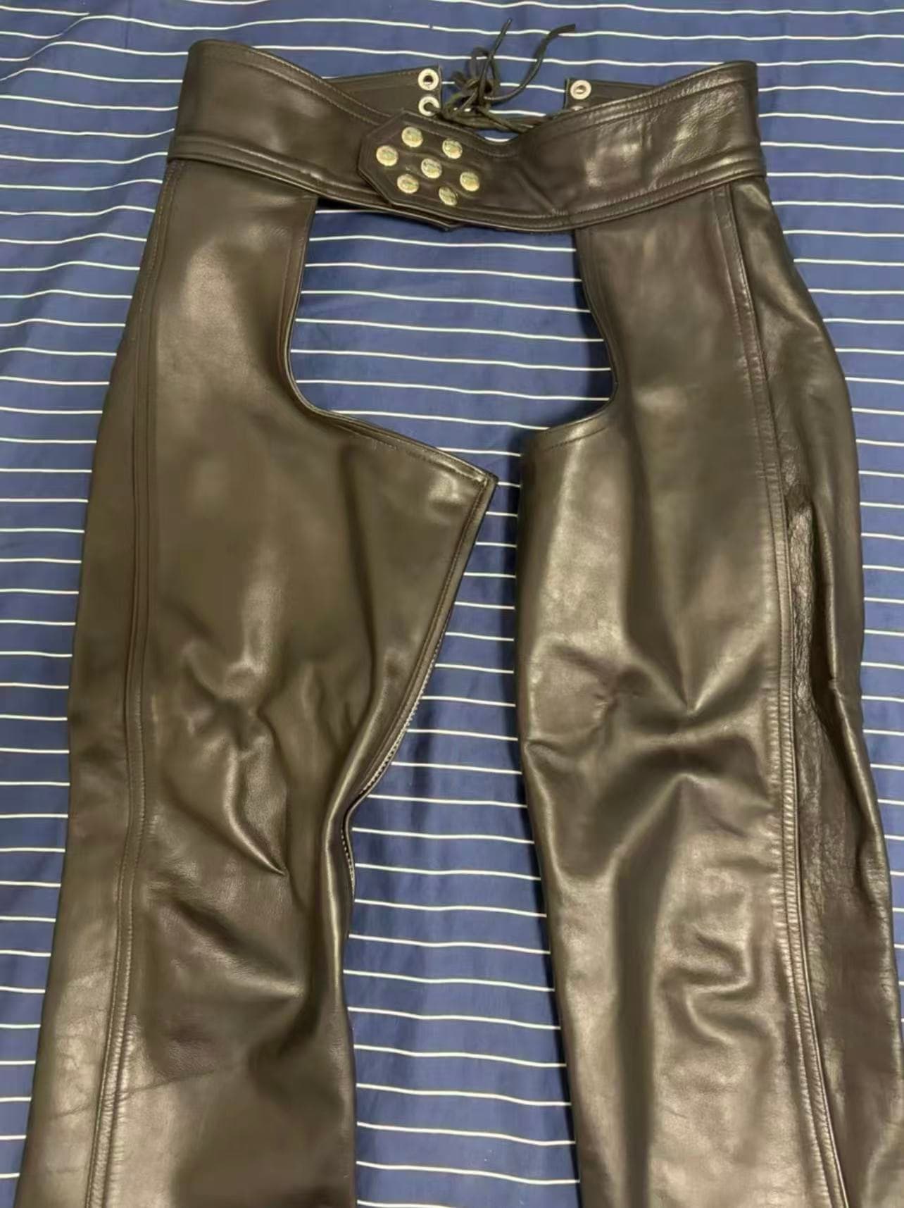 Rubio Leather Pants – Classic Open-Crotch Design - Thumbnail 2