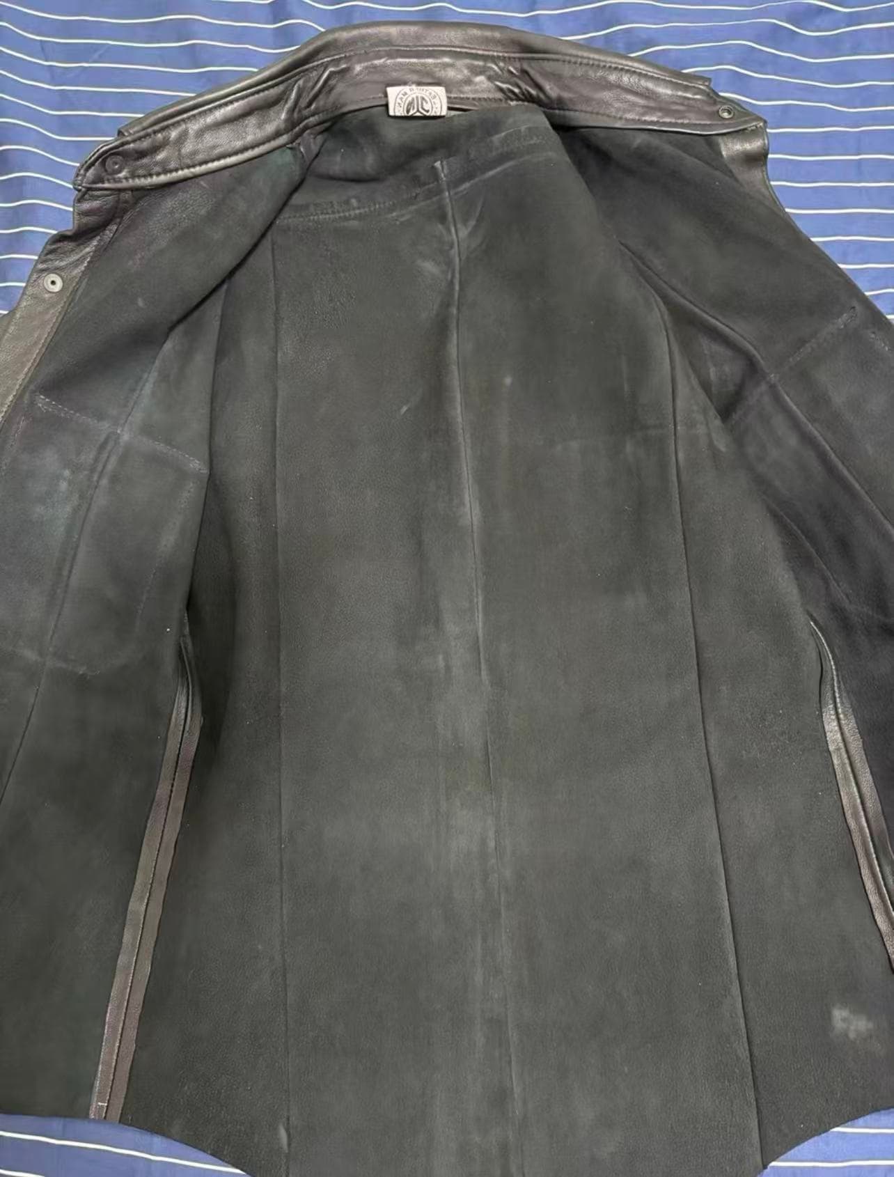 NYC Cowhide Leather Shirt – Short Sleeve - Thumbnail 5