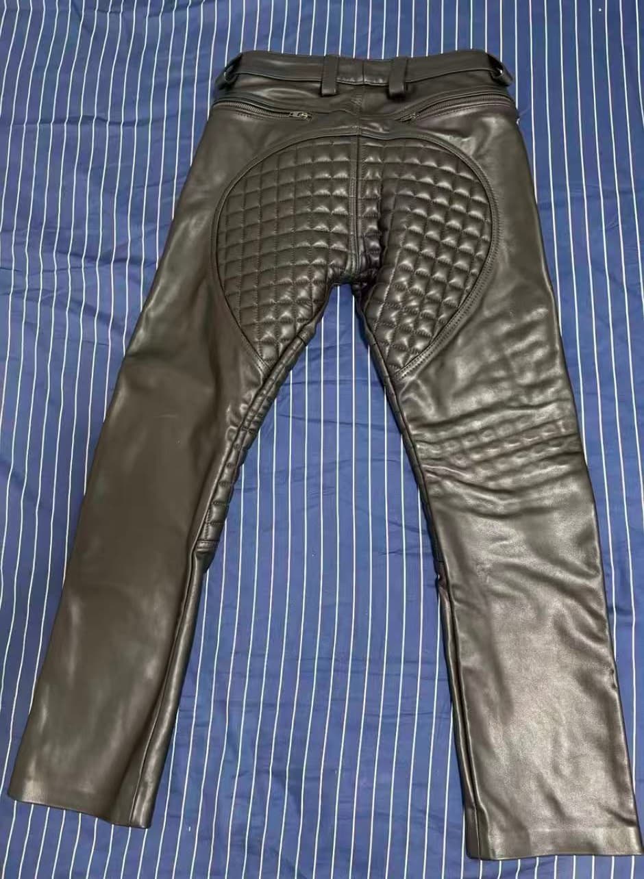 Regulation Leather Pants – Classic Diamond Quilted Double-Zip Style - Thumbnail 3