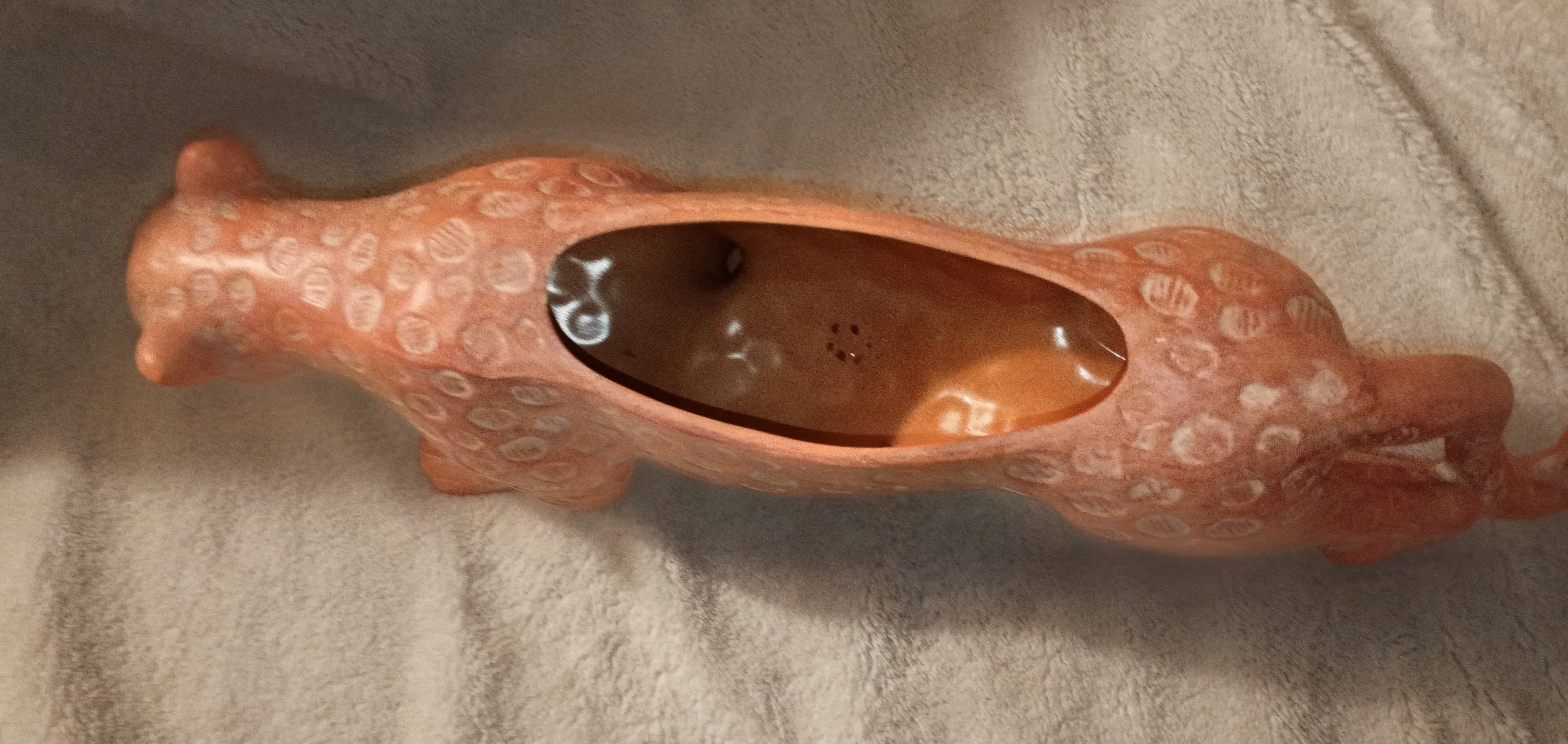 Handcrafted Ceramic Leopard Planter with White Accents - Thumbnail 5