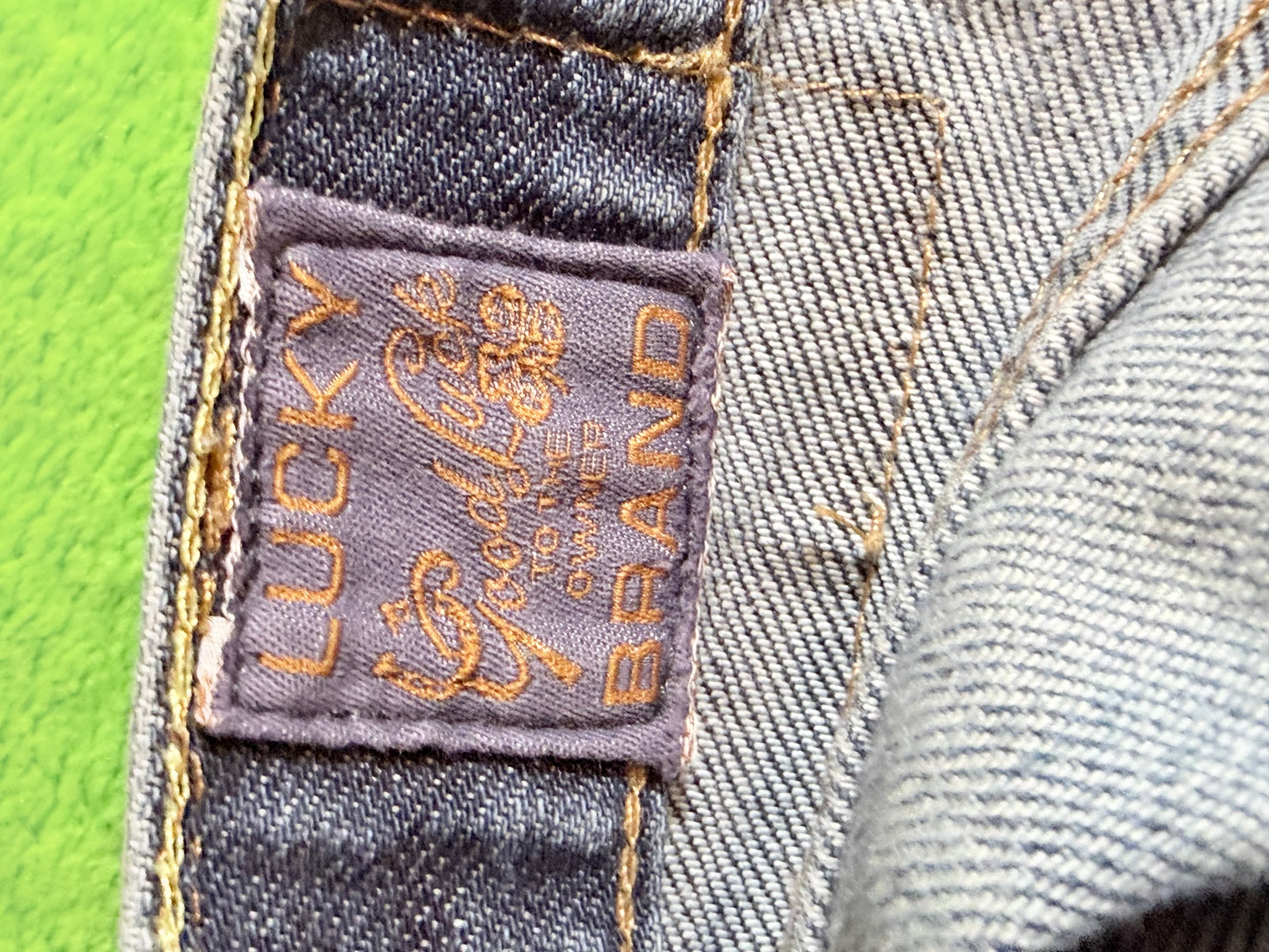 Lucky Brand Long Inseam 34x32 Men's Jeans Light Wash Distressed - Thumbnail 3