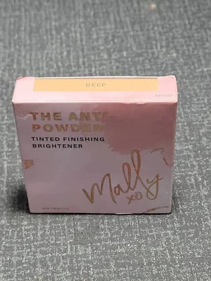 The Anti-Powder Tinted Finishing Brightener medium - Thumbnail 4